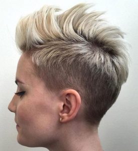 Yanları Kazıtılmış Kısa Kadın Saç Modelleri